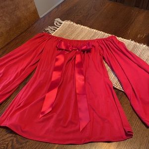 SKY top (New (no tags) never worn) ❤️🎀🇺🇸